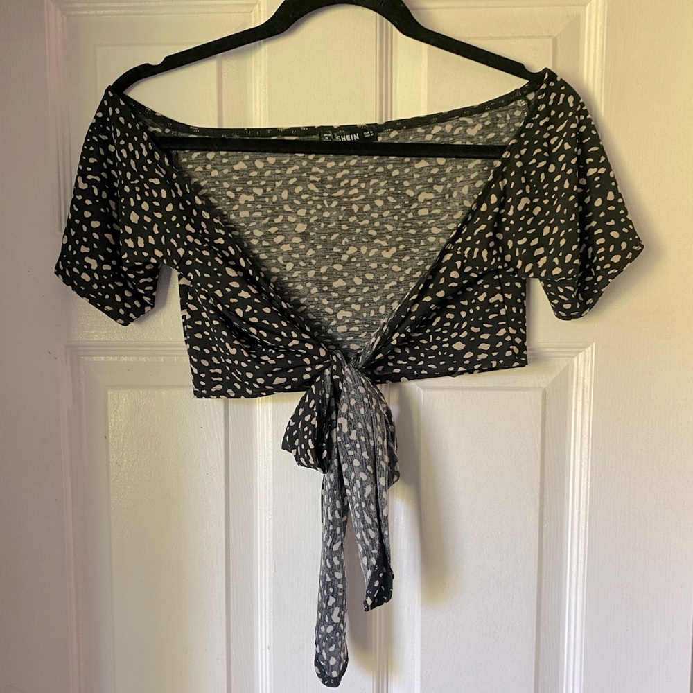 Cropped top